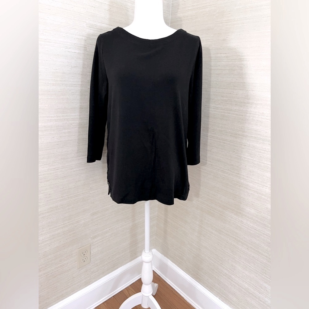 Chico’s The Ultimate Tee Top  3/4 Sleeves Sz 2. ( L 12 )